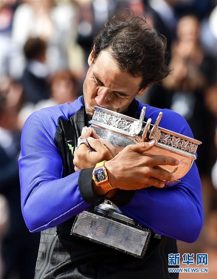 ר⣩11򡪡ɴ11ζ÷еھ