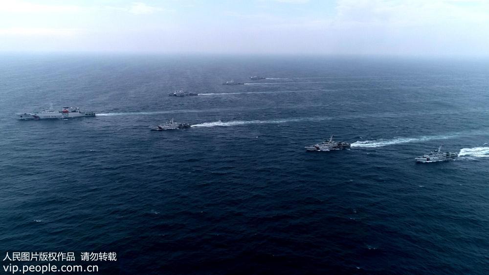 广东海警开展“南海—2018”实兵对抗演练【2】