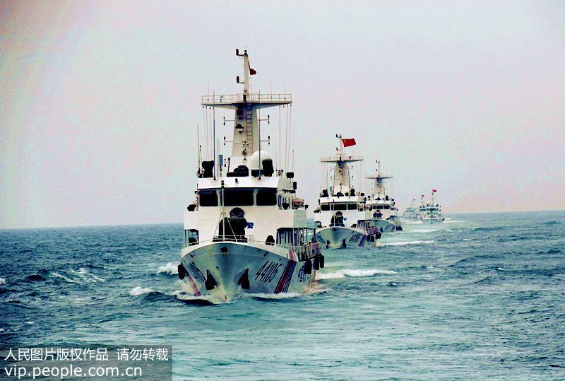 广东海警开展“南海—2018”实兵对抗演练【3】