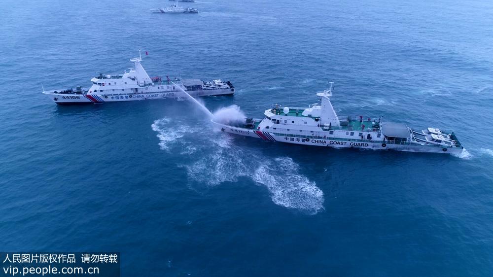 广东海警开展“南海—2018”实兵对抗演练【8】