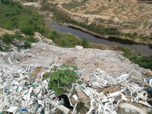 ��ɳ�Ӷ��ݶ���͵�ŷ�ˮ�ںӵ����γ���ˮ�ӡ� ͼƬ��Դ����̬������