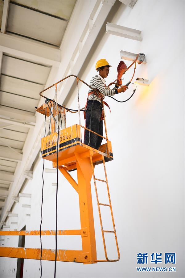 �����ã���2��������·æ