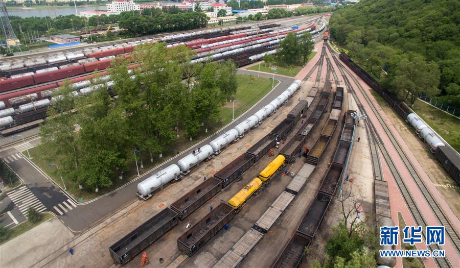 µͶߡͼƬ£8¿еġҽ