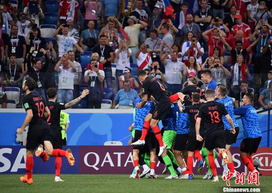 克罗地亚庆祝胜利。 <a target='_blank' href='http://www.chinanews.com/'>中新社</a>记者 毛建军 摄
