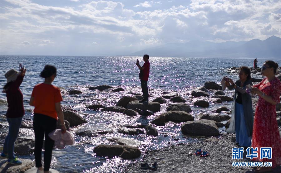 ����ᣩ��1���½�ӭ����������