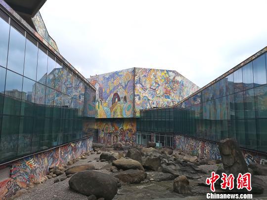 ���챣˰�Ļ���ҵƽ̨��������������̽·�й��г�