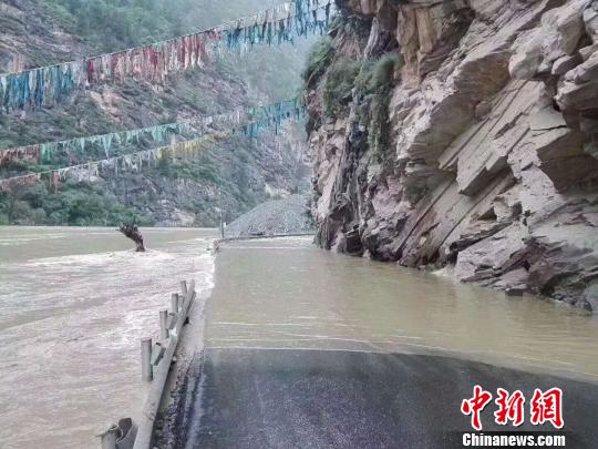 �Ĵ��������봨Ͻ��213�߹���·�����𡣡����� ��