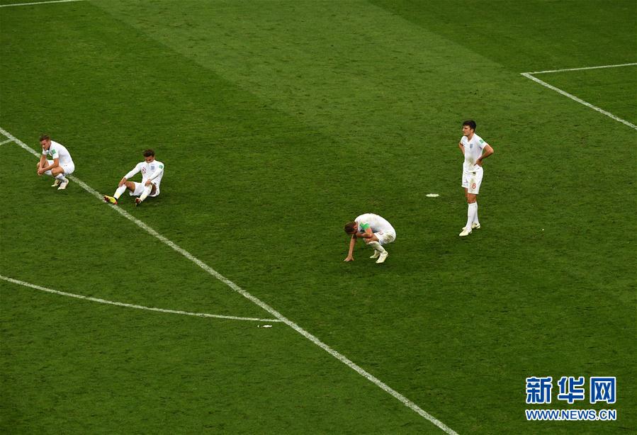 (世界杯)(1)足球——英格兰队加时惜败 无缘决赛