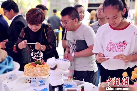 ͼΪ��ʳ�����������ڸ���ʳ���ա����뼧׿�� ��