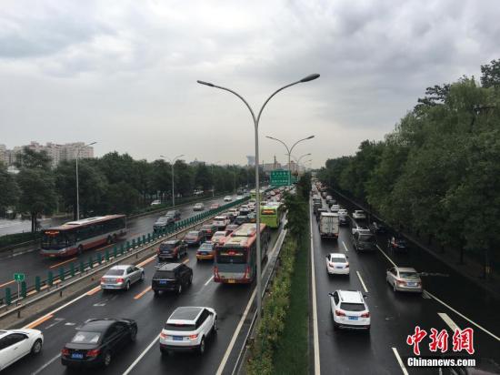 7��17�ձ������ꡣ���ٹ�·���Ƿ���ӵ�¡� ��ѧ�� ��