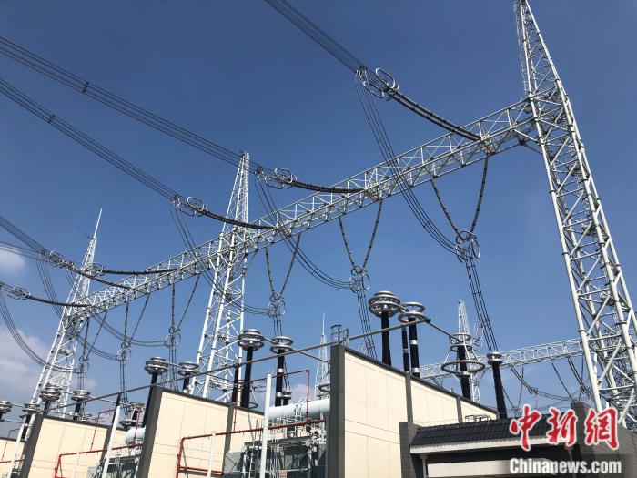 1000kv特高压东吴站. 左宇坤 摄