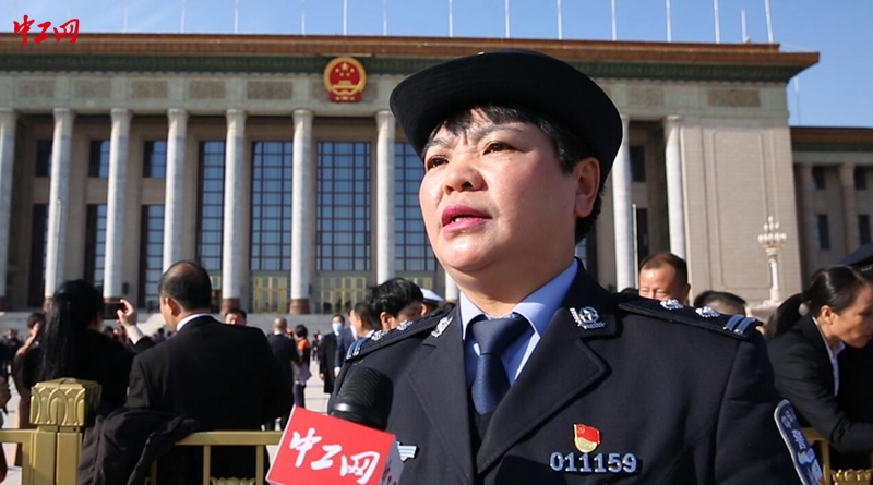 ������ģ˵��ȫ���Ƚ������߳����ݣ�����ģ�������������ȥ