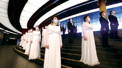 抗疫主题交响合唱《天使告诉我》