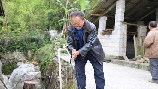 全国一千七百多万脱贫人口喝上放心水