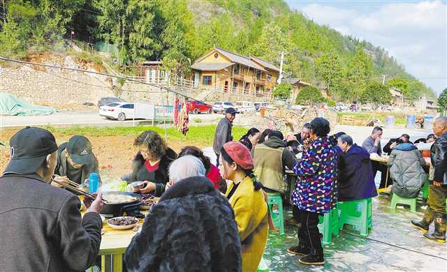新春走基层：“农家乐”的农家终于乐了