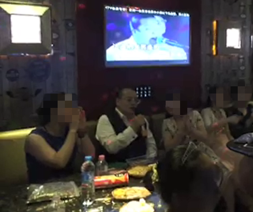 维权 > 正文  多年来,杨洪臣发展了包括未成年人