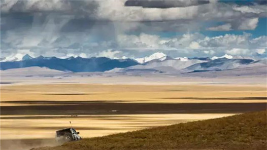 新春走基层 | 西藏阿里：记者亲历直升机高原极限飞行