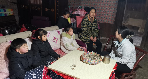 新春走基层丨“长沙的亲人又来看我们了”