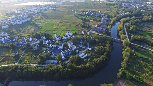 奋斗百年路 启航新征程：红都记忆