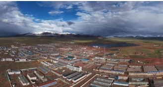 新华社记者见证我国海拔最高县之变 