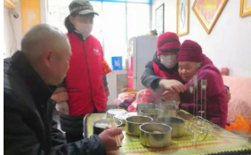 村里上演“私人定制” 