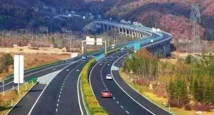 ͨ䲿ũ幫·гڷչҪ