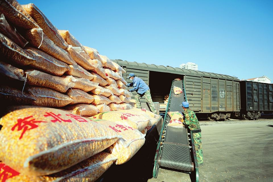 "三优先"确保粮食运输