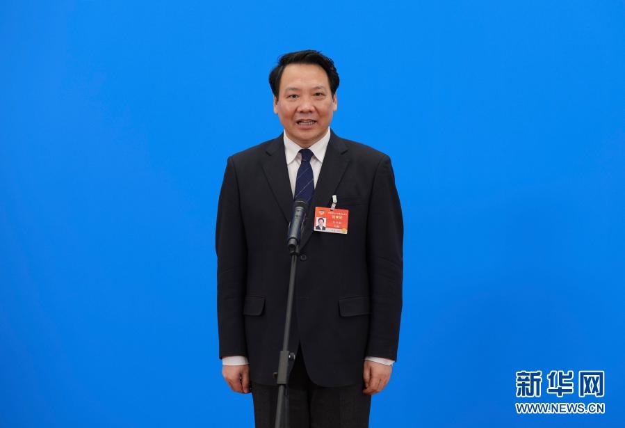 全国政协十三届四次会议第三场委员通道采访