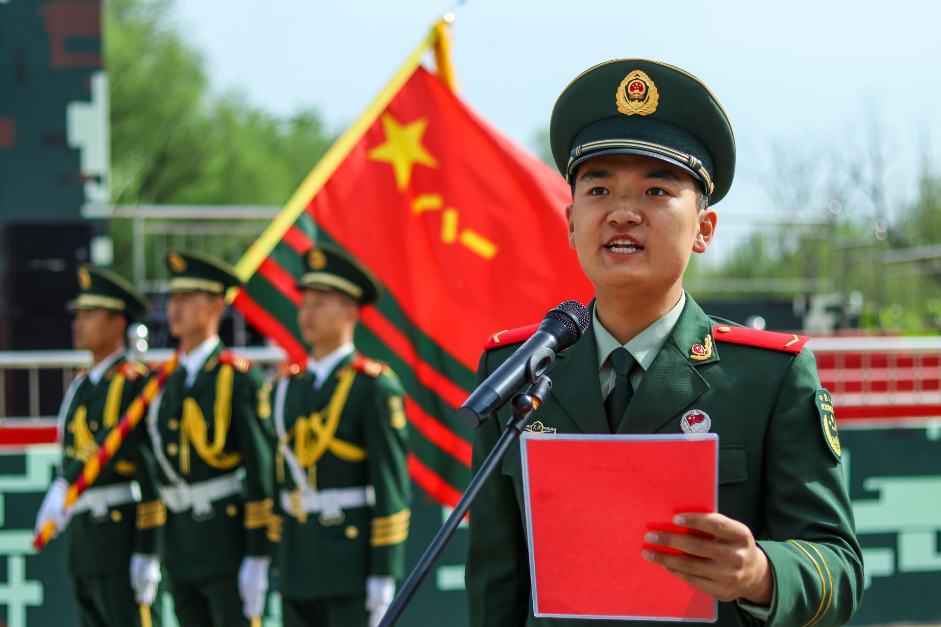 武警天津总队2021春季入伍新兵授衔