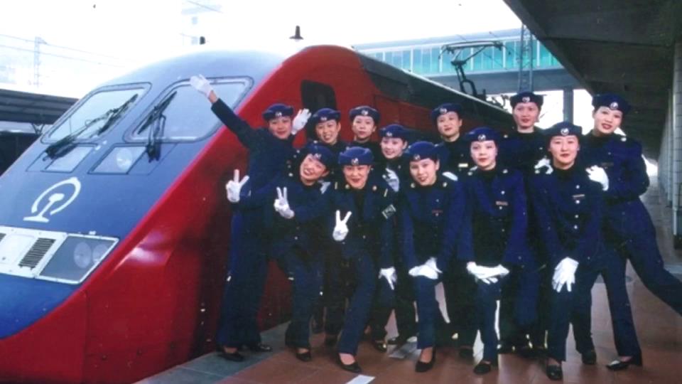 װ˵70ꡱ·ݱ  ׻·䣿