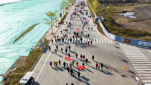 Զߡٰ조ףһ µķչ̡Ͻ