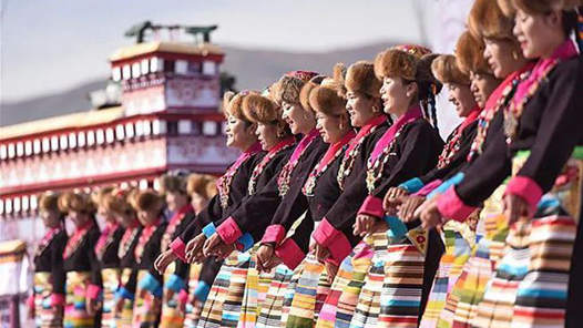 ������ý�������ظ��ܺ�ƽ���70��ޱ�