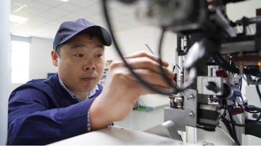 йΡƪ С80󹤽һ΢״ʦ