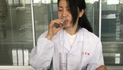 йΡƪ С᣺ױƫ ŮƷʦġ