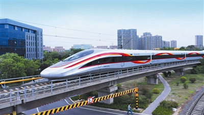 青岛造复兴号新成员瑞龙智行将首秀
