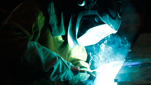 ������������ƫ����װ�Ƕ��Ͷ���ֵ����ͬ