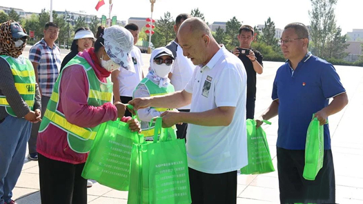 ����Ϊְ����ʵ�¡������������ɹ������������ܹ��Ὺչ�������� �ͷ��ɡ�����ũ���񹤻