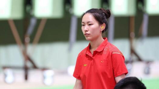 ������ۻ᡿Ů��10������ǹ�ʸ��� ��Ƚܰ�������������ȶ���˫˫��������