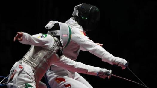 ������ۻ᡿Ů�Ӹ��˻�������������Եսʤ����ѡ�� ͦ��16ǿ