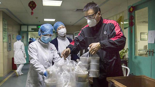 ����ҫ�л������ڶ��������Ŀ��С��