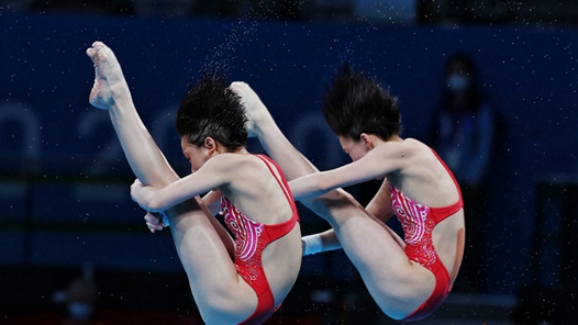 ������ۻ᡿���ȵĽ��ƣ�Ů��˫��10��̨ǿ�ƶ��