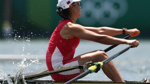 ������ۻ᡿��ͧŮ�ӵ���˫������� ����˳������