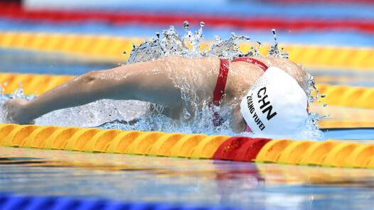 ������ۻ᡿��ʮ�������������Ů��200�׵�Ӿ�ھ� �ư��˼�¼