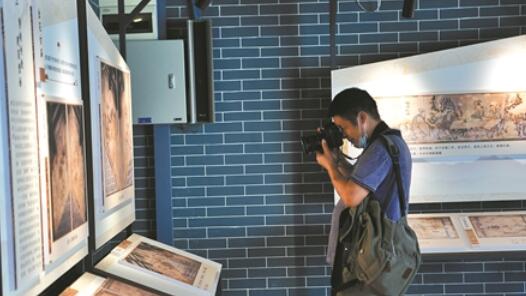 �����Ұ˰������Ժ�򿨡���ͳ�����ڻ���ѡչ��