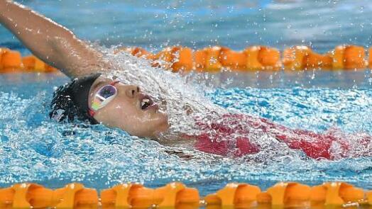 ������ۻ᡿��ӾŮ��200����Ӿ�������й��˶�Ա�����⡢�������ֱ��õ��������ڰ���