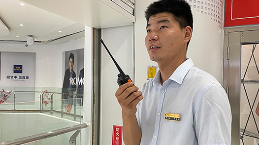 �����¾�װ����װ�������У��ҵ�ְ����ǵ�������