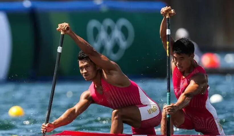 ������ۻ᡿����/֣���ɻ������1000��˫�˻�ͧ����