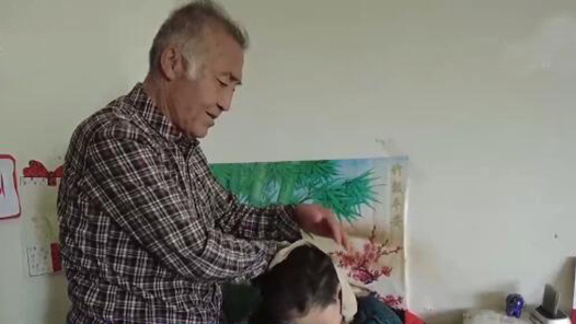 �������40����΢�����չ˲���