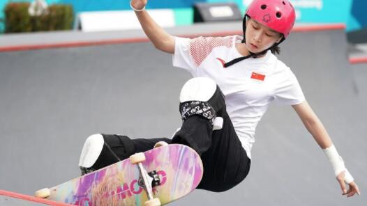 ������ۻ᡿����Ů����ر���������������15��δ��������