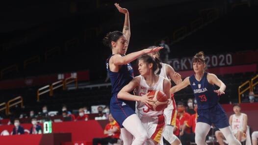 ������ۻ᡿������Ů��������վ�ϰ����콱̨